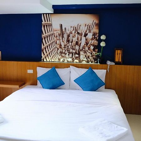 Hotel Royal Nine Kanchanaburi Esterno foto