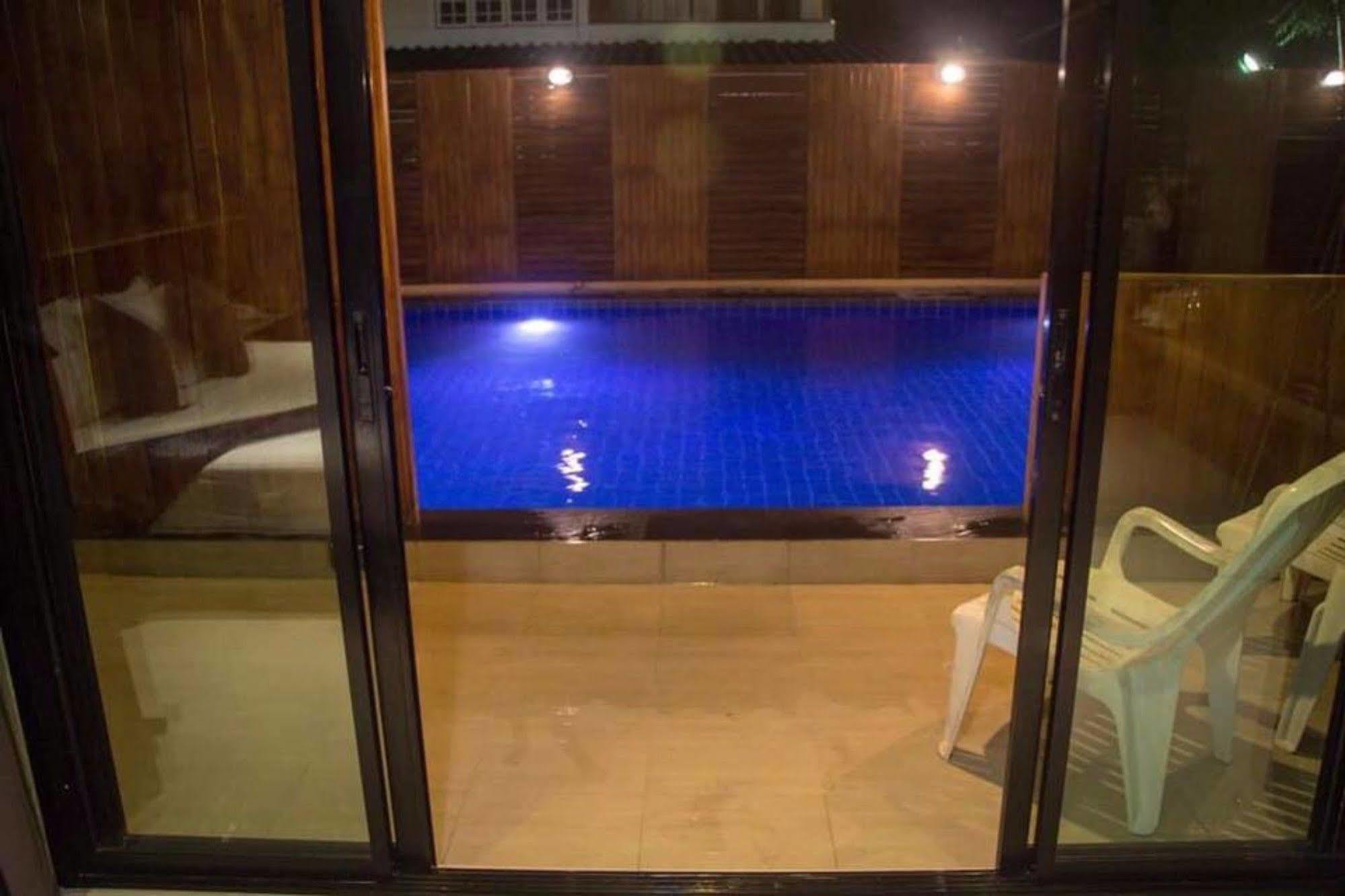 Hotel Royal Nine Kanchanaburi Esterno foto